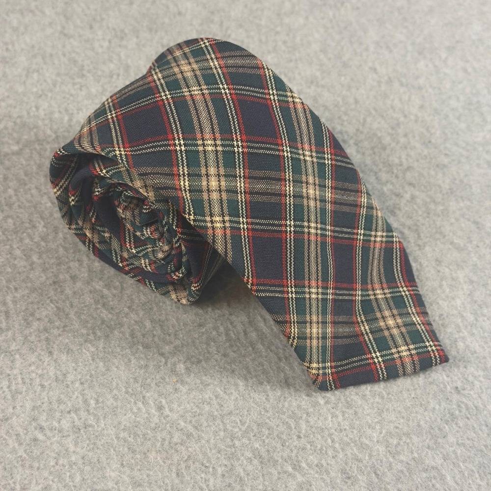 Pendleton Mens Plaid Tie 100% Virgin Wool Navy Green Red Tartan USA 56x3"